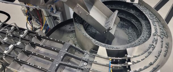 SLL 400 Linear Vibratory Feeder
